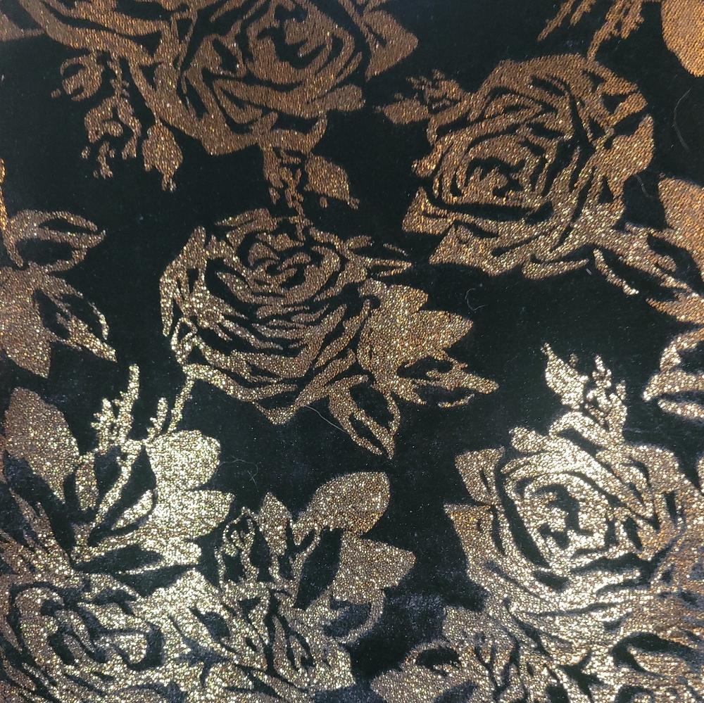 BNWT Betsey Johnson Throw - Picture 2 of 2